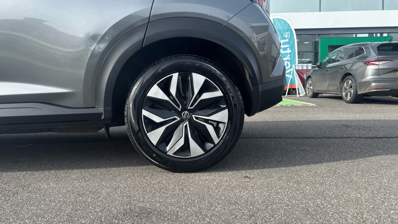 Nissan Juke 1.0 DiG-T 114 Acenta 5dr Petrol Hatchback